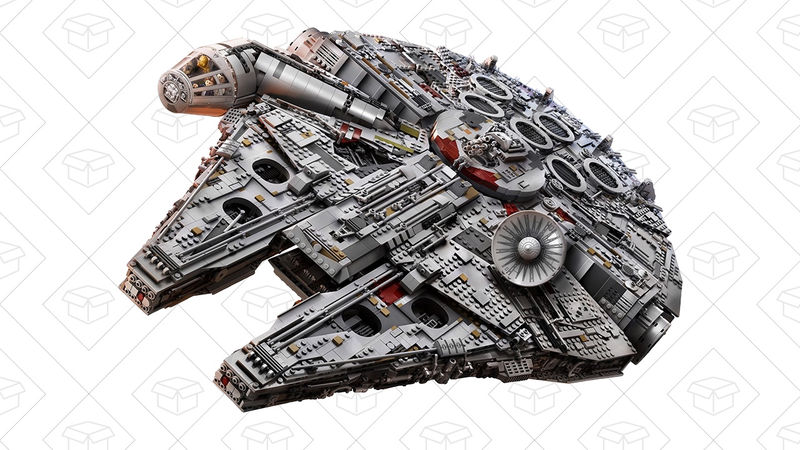 LEGo de Star Wars Ultimate Millennium Falcon | $800 | LEGO